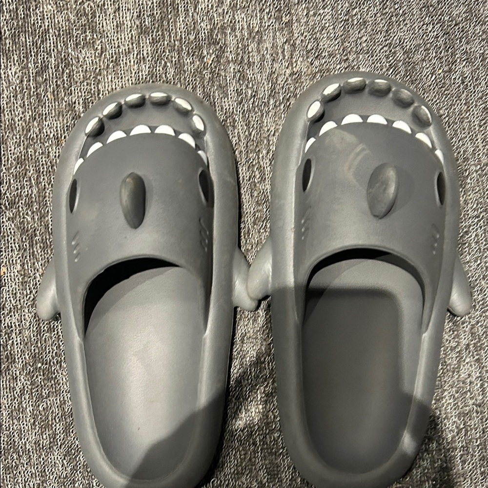 Gray Shark-Themed Kids Slippers